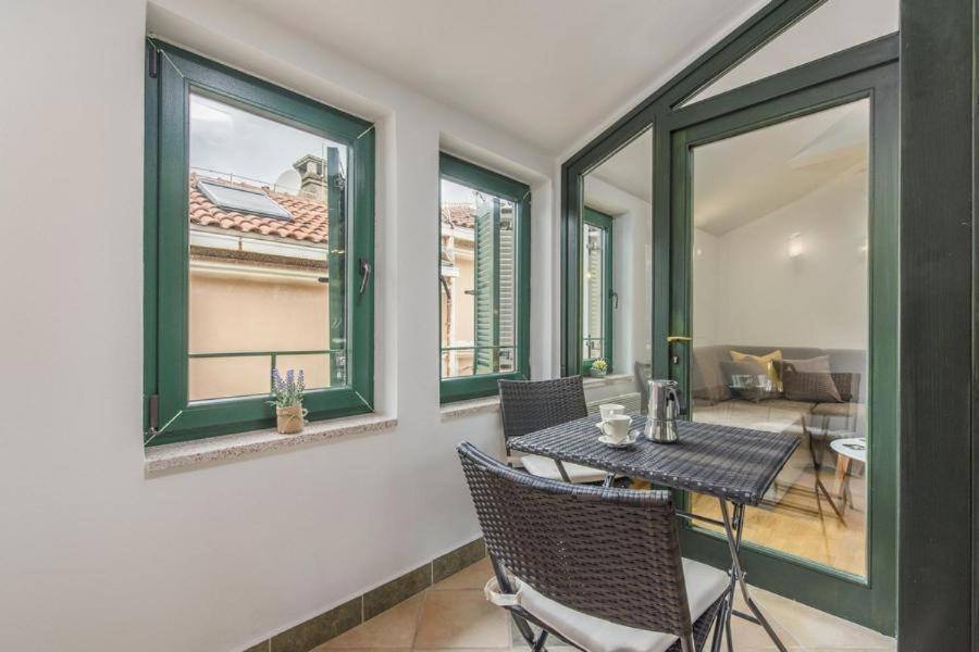 Apartment Matea Novigrad Istria Exteriör bild